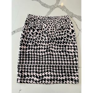 Alexander McQueen Houndstooth MIDI Skirt Blush & Black Women’s Sz 32